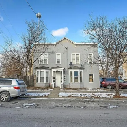 Buy this 4 bed house on 1914 East 22nd Street in Minneapolis, MN 55404