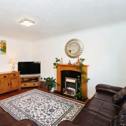 Image 2 - 38 Lapwing Close, Bristol, BS32 0BJ, United Kingdom - House for sale