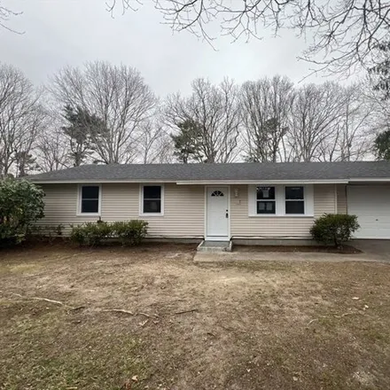 Buy this 3 bed house on 7 Terry Lane West in Wareham, MA 02571