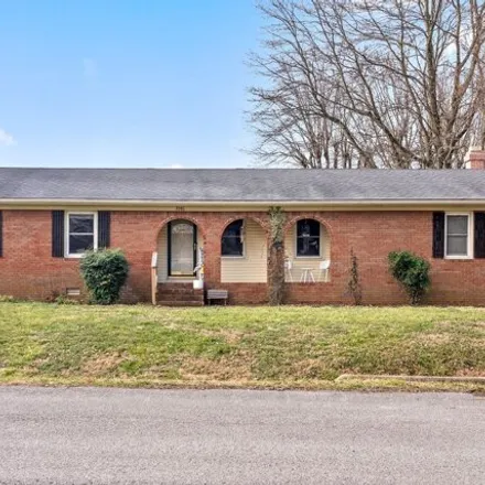 Buy this 3 bed house on 3946 Tanglewood Drive in Hopkinsville, KY 42240