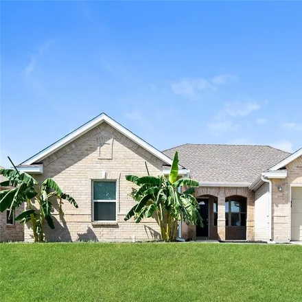 Rent this 4 bed house on 591 Hearthstone Drive in Lancaster, TX 75146