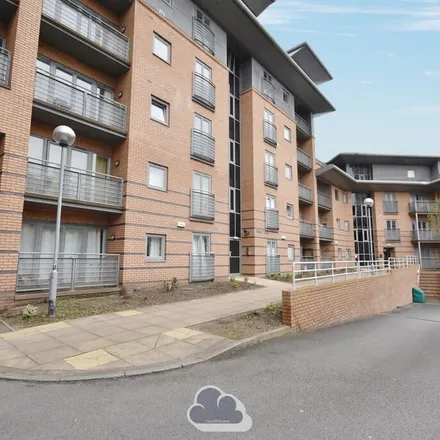 Image 1 - Quadrant Hall, Manor House Drive, Coventry, CV1 2EY, United Kingdom - Apartment for rent