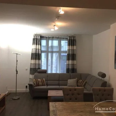 Rent this 2 bed apartment on Hausburgschule / Staatliche Europaschule Deutsch-Spanisch in Ebertystraße, 10249 Berlin