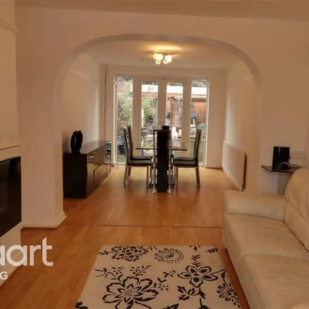 Rent this 3 bed duplex on Woodhouse Avenue in London, UB6 8LQ