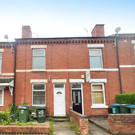 Rent this 3 bed townhouse on 27 Carmelite Road in Coventry, CV1 2BX
