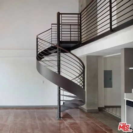 Image 4 - The Broadway Lofts, 430 South Broadway, Los Angeles, CA 90013, USA - House for rent