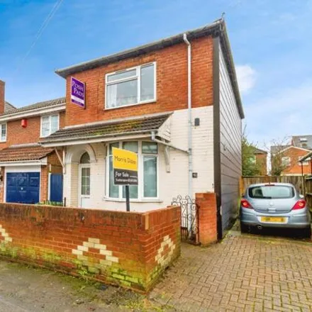 Image 1 - 31 Padwell Road, Bevois Mount, Southampton, SO17 1XL, United Kingdom - House for sale