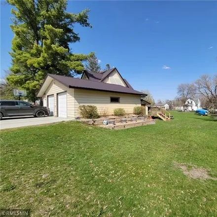 Image 2 - 251 West 3rd Street, Browerville, Todd County, MN 56438, USA - House for sale