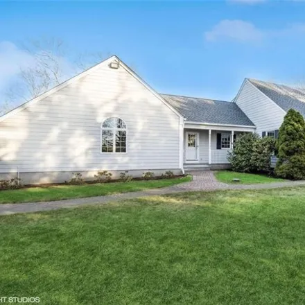 Buy this 3 bed house on 8581 New Suffolk Avenue in Cutchogue, Southold