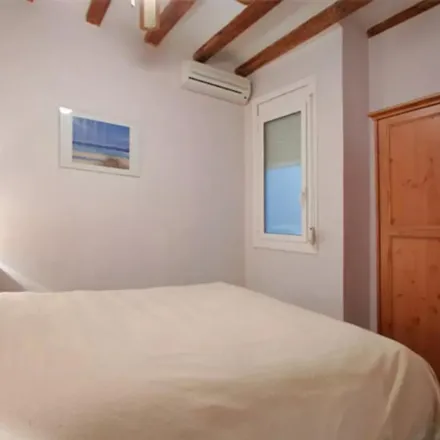 Rent this 1 bed apartment on Carrer del Portal Nou in 24, 08003 Barcelona