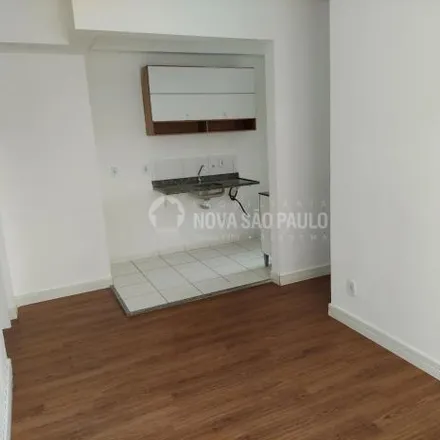 Rent this 2 bed apartment on Condomínio Praça de Diadema II - Torre A in Rua Yaya 235, Canhema