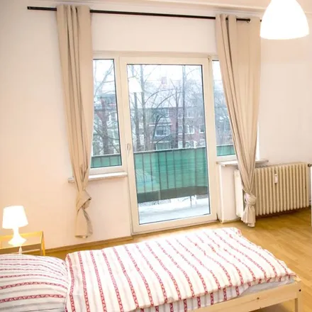 Image 3 - Wandsbeker Chaussee, 22089 Hamburg, Germany - Room for rent