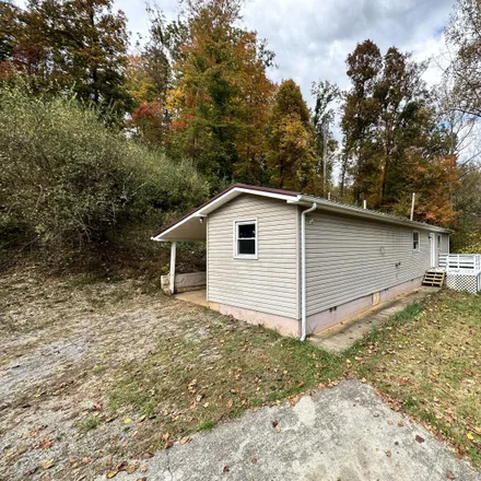 Buy this 2 bed house on 100 Mianville Road in Gate City, VA 24251