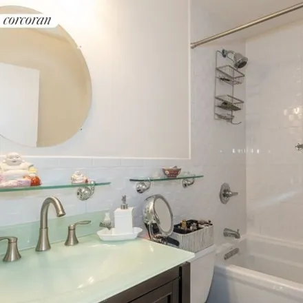 Image 7 - 304 West 111th Street, New York, NY 10026, USA - Condo for sale