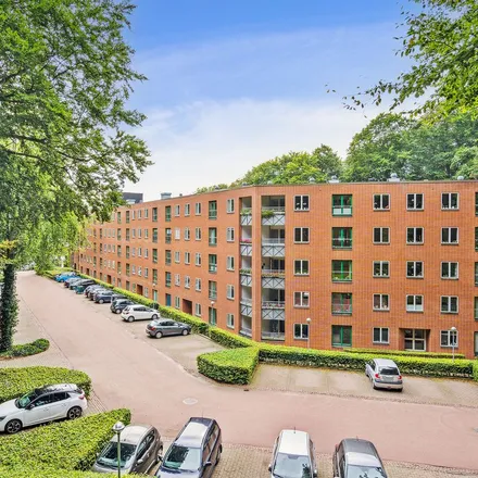 Rent this 2 bed apartment on J.P. Larsens Vej 128 in 8220 Brabrand, Denmark