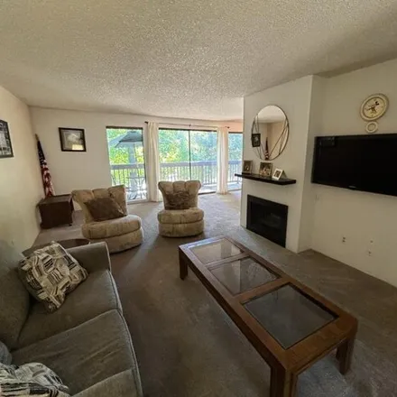 Image 6 - 901 Fulton Ave Apt 404, Sacramento, California, 95825 - Condo for sale