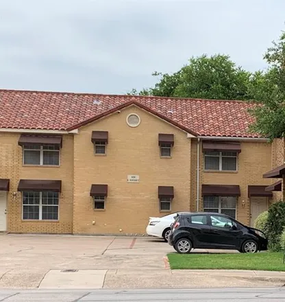 Image 1 - 3204 South University Drive, Fort Worth, TX 76109, USA - House for rent