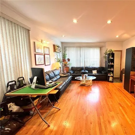 Image 8 - 1614 Avenue R, New York, NY 11229, USA - Townhouse for sale