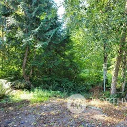 Buy this studio house on 19898 Mac Road in Canyon Creek, Snohomish County