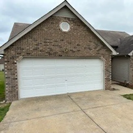 Buy this 3 bed house on 317 Clearlake Drive in La Vergne, TN 37086