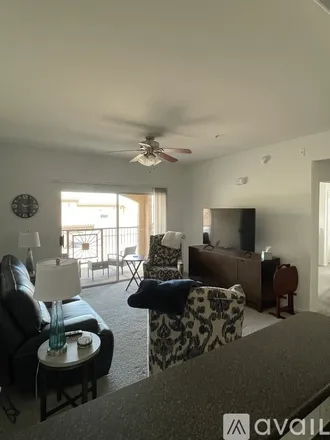 Image 2 - 13700 North Fountain Hills Boulevard, Unit 235 - Apartment for rent
