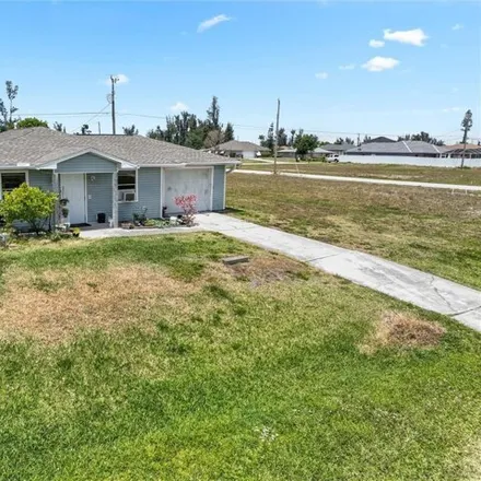 Image 7 - 1776 Northeast 6th Place, Cape Coral, FL 33909, USA - House for sale