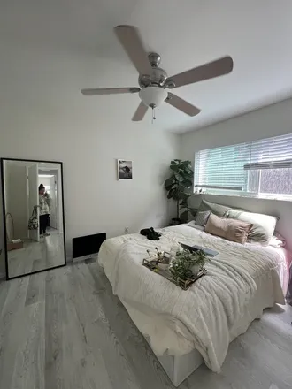 Rent this 1 bed apartment on San Diego in Ocean Beach, US