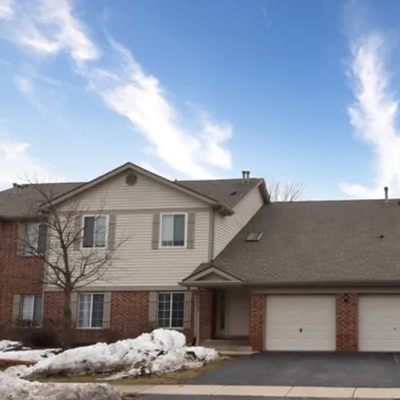 Rent this 3 bed house on 1561 Commodore Lane in Schaumburg, IL 60193