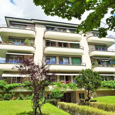 Rent this 2 bed apartment on Avenue du Temple 6 in 1012 Lausanne, Switzerland