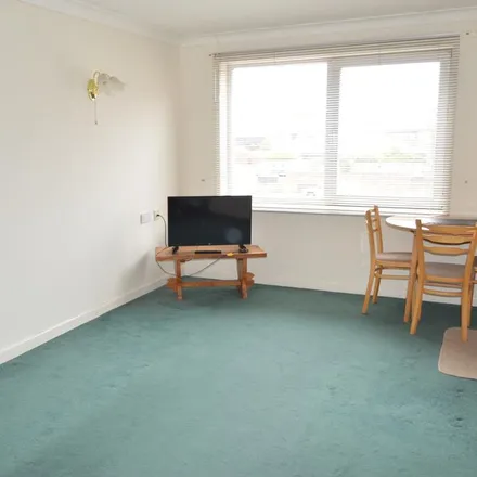 Image 3 - Stoke Road, Gosport, PO12 1SE, United Kingdom - Apartment for rent