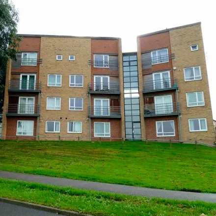 Rent this 2 bed room on Park Grange Mount in Sheffield, S2 3SQ