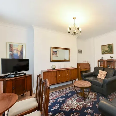 Rent this 2 bed apartment on 2 Westgate Terrace in London, SW10 9DR