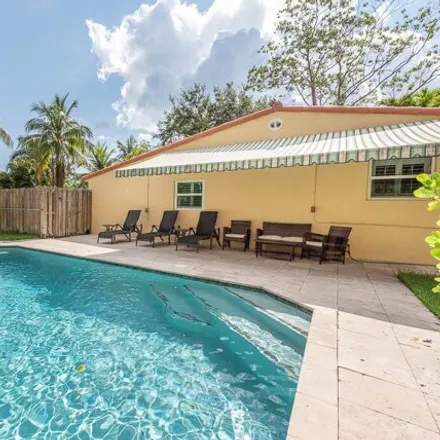 Buy this 2 bed house on 1988 Northeast 7th Place in Sunrise Key, Fort Lauderdale