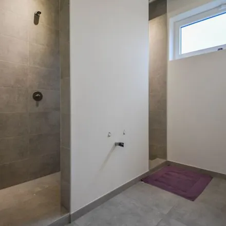 Rent this 1 bed apartment on Kruisstraat 18 in 8770 Ingelmunster, Belgium