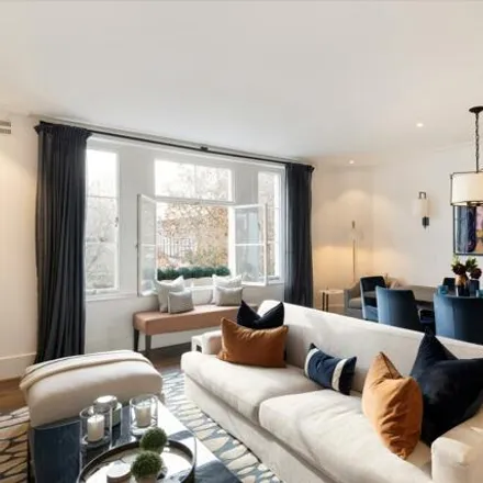 Buy this 3 bed apartment on 15 Onslow Square in London, SW7 3NN