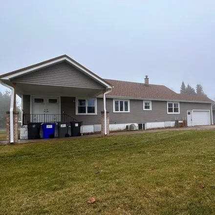Buy this 3 bed house on 400 14th Street in Village of Somers, WI 53140