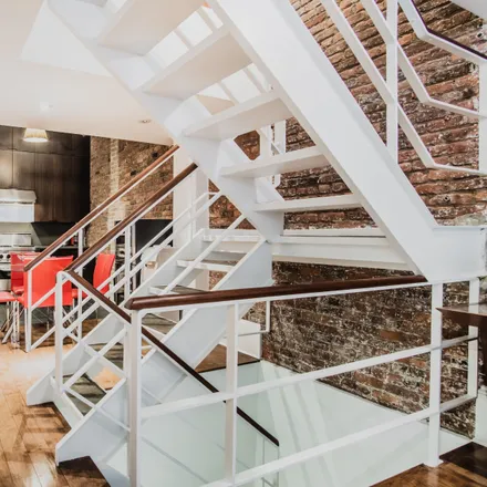 Image 3 - 165 Perry Street, New York, NY 10014, USA - Loft for sale