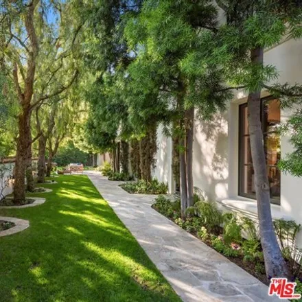 Image 6 - 2020 Loma Vista Drive, Beverly Hills, CA 90210, USA - House for sale