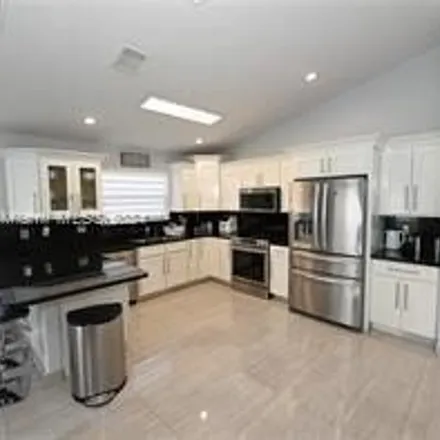 Image 3 - 3547 Southwest 49th Place, Hollywood, FL 33312, USA - House for rent