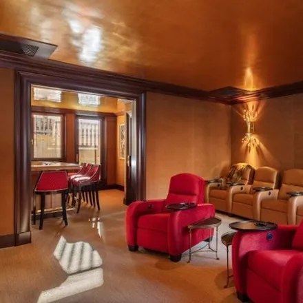 Image 7 - 11 East 74th Street, New York, NY 10021, USA - Townhouse for sale