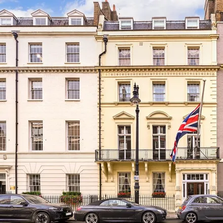 Rent this 3 bed apartment on 22 Hill Street in London, W1J 5LX