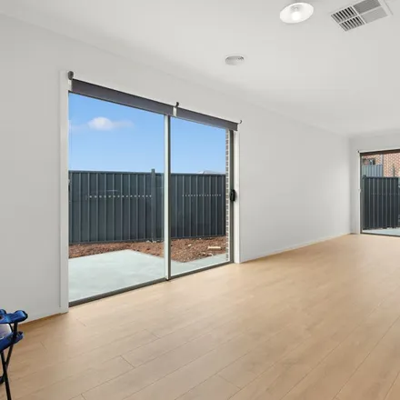 Image 4 - Palmers Road, Truganina VIC 3029, Australia - Apartment for rent