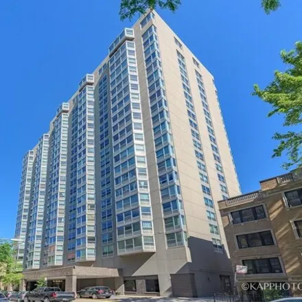 Rent this 1 bed condo on 720 West Gordon Terrace in Chicago, IL 60613