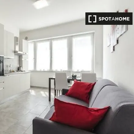 Rent this 1 bed apartment on Viaggi Wallaby in Via Irnerio, 40100 Bologna BO