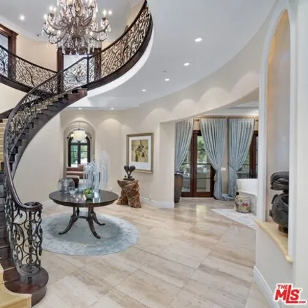 Image 4 - 620 Walden Drive, Beverly Hills, CA 90210, USA - House for rent