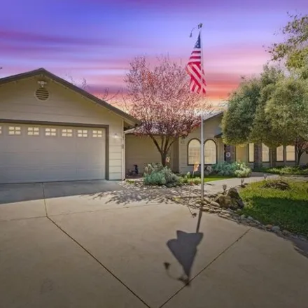 Buy this 4 bed house on 29867 Deer Trail Lane in Yosemite Lakes Park, Madera County