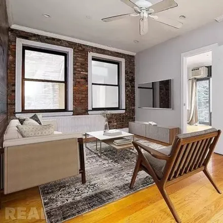 Rent this 3 bed apartment on 89 Clinton Street in New York, NY 10002