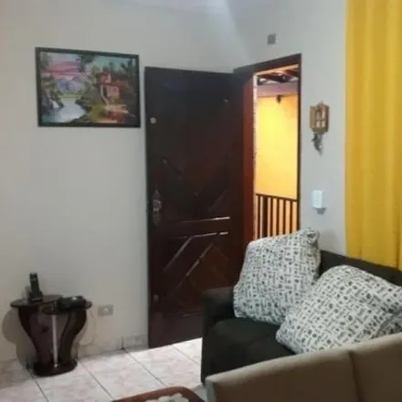 Buy this 3 bed house on Rua Papanduva in Vila Rio, Guarulhos - SP