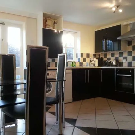 Rent this 4 bed apartment on 10 Barnsdale Avenue in Millwall, London