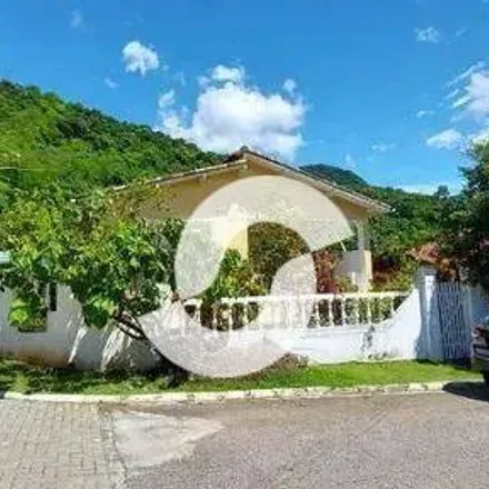 Buy this 3 bed house on Avenida Comandante Bittencourt in New Fribourg - RJ, 28613-000